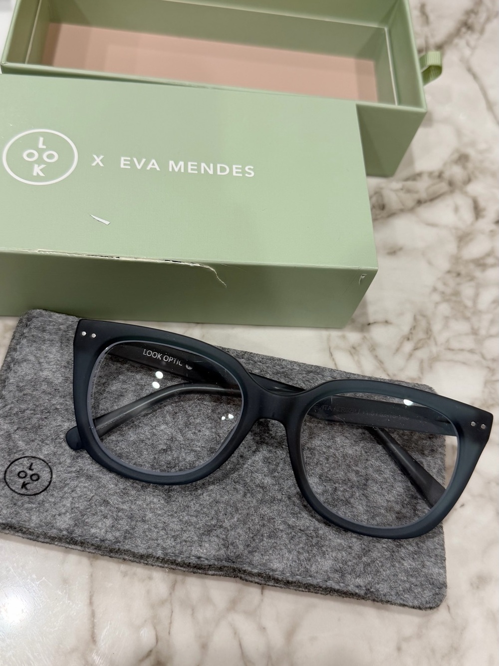Look Optics x Eva Mendes Progressive Evita Glasses in Lake Blue, +1.50 - Picture 9 of 13